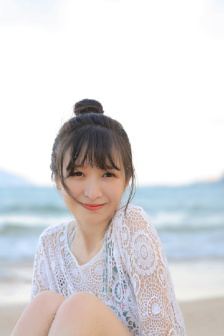 我是爸爸的女人中字头